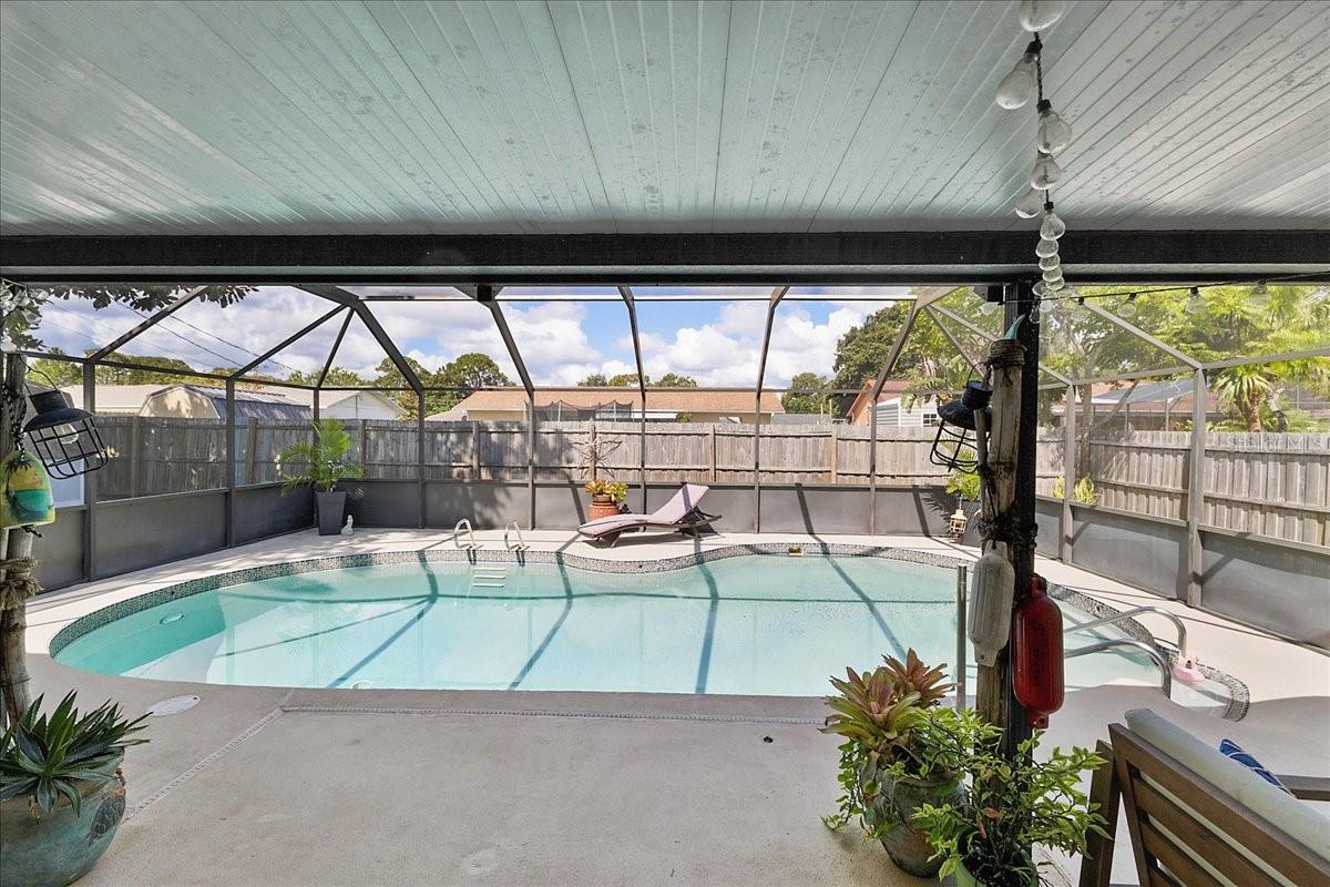 Image 41 of 62 For 2356 Date Palm Drive