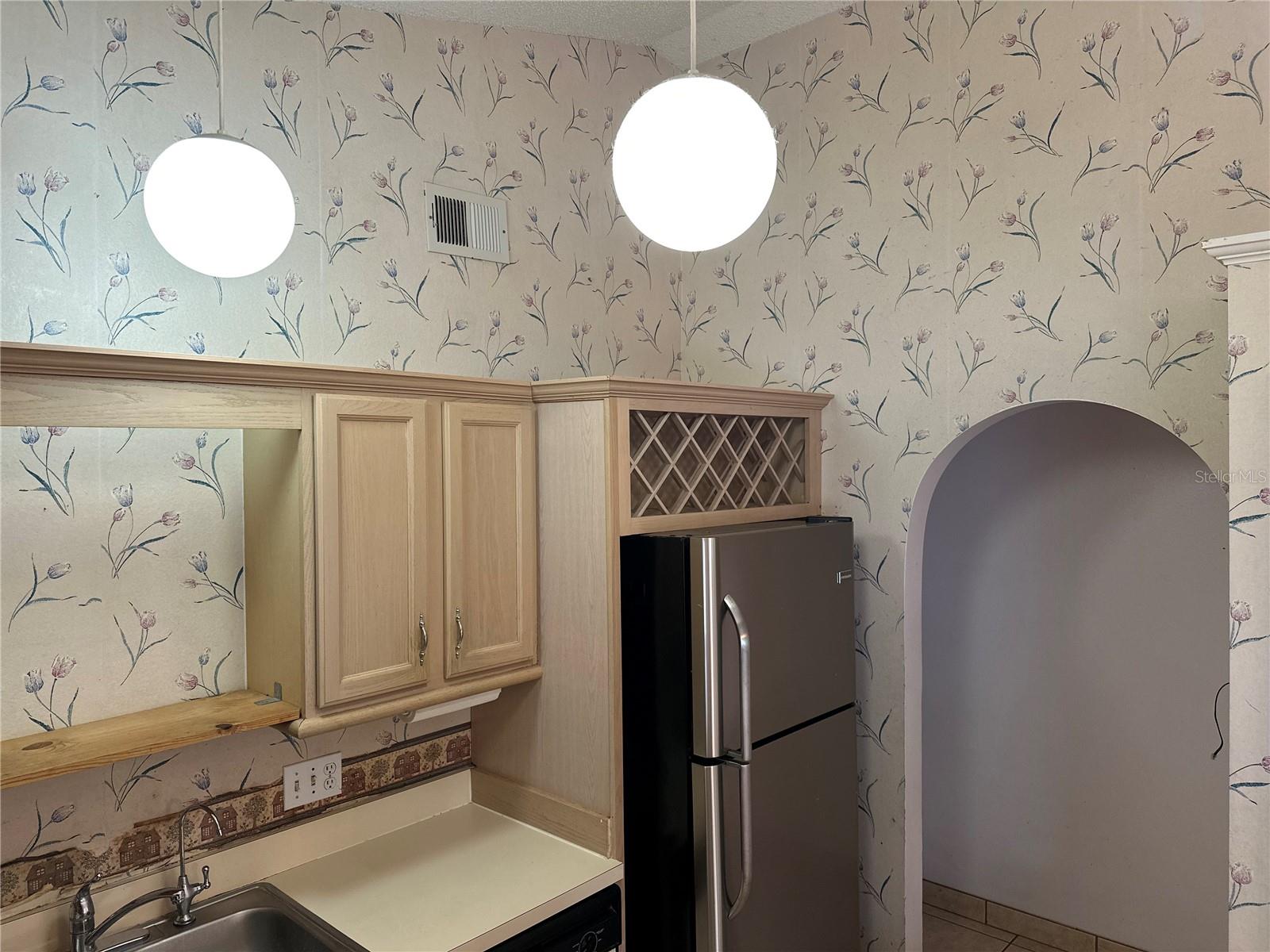 Image 10 of 43 For 8258 Golden Chickasaw Circle
