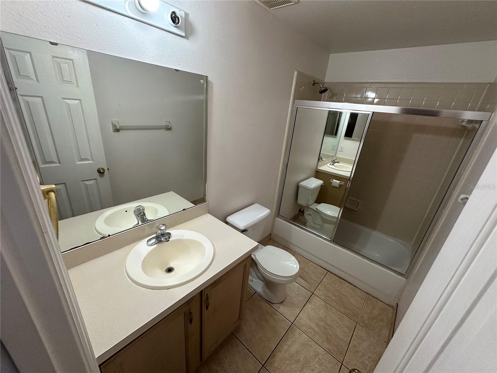 Image 16 of 43 For 8258 Golden Chickasaw Circle