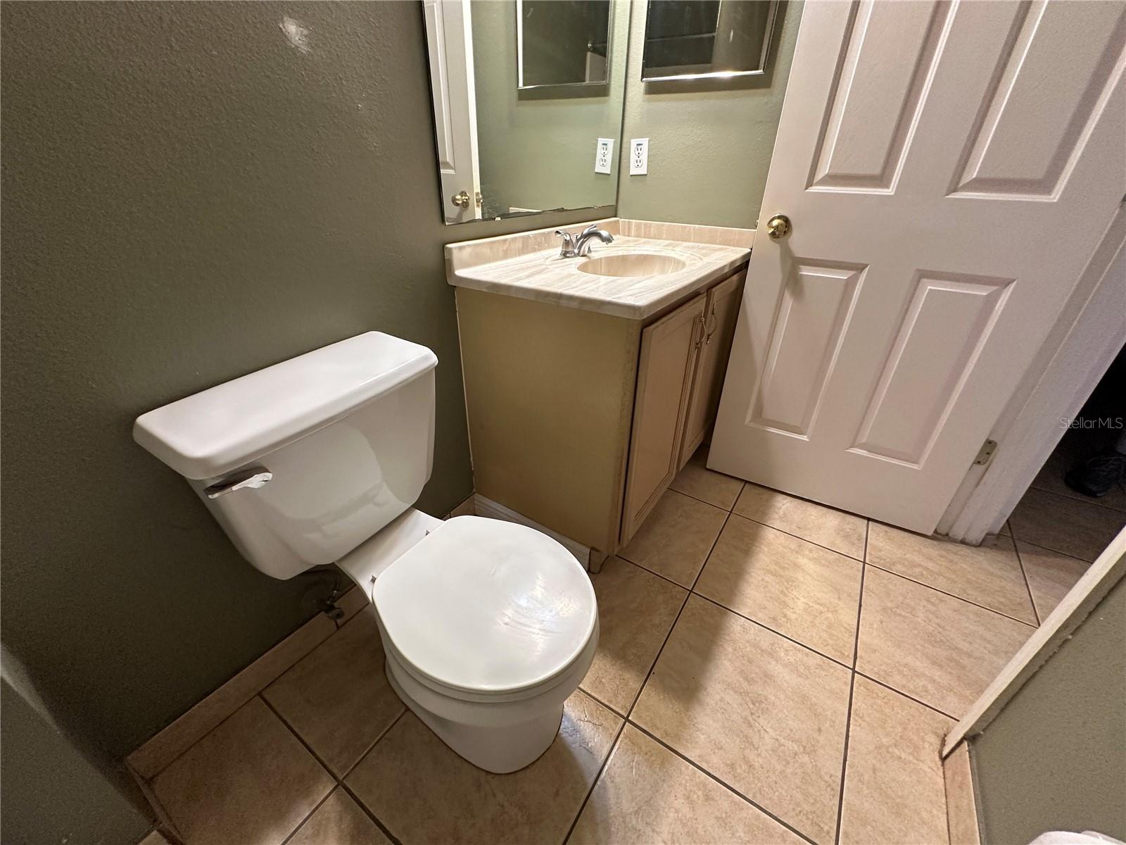 Image 18 of 43 For 8258 Golden Chickasaw Circle