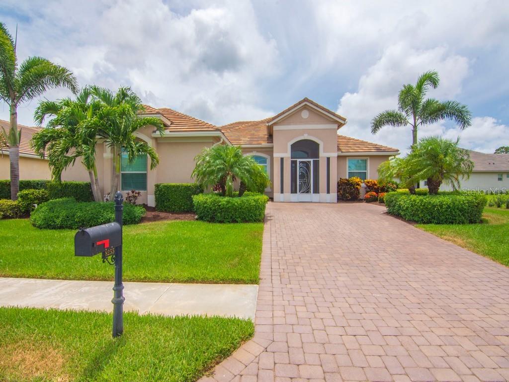 Details for 8255 Heather Court, VERO BEACH, FL 32967