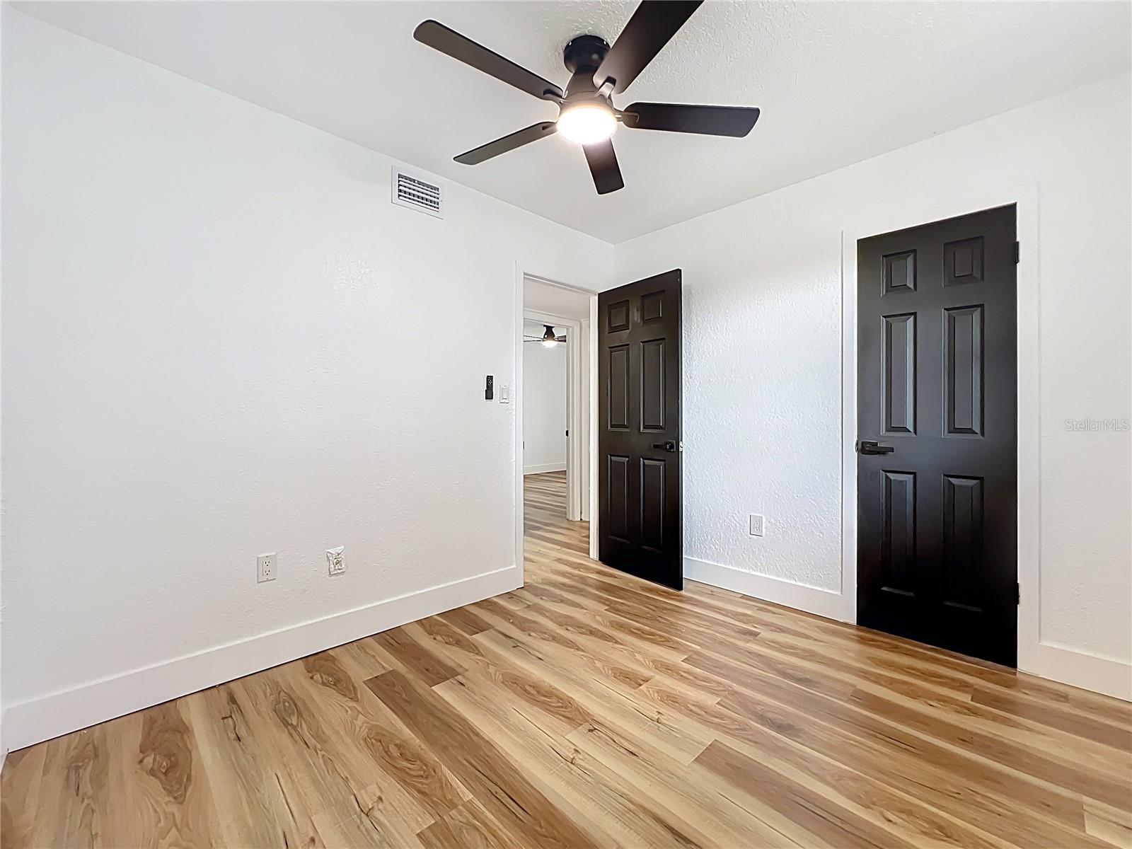 Image 43 of 68 For 609 Brockway Avenue