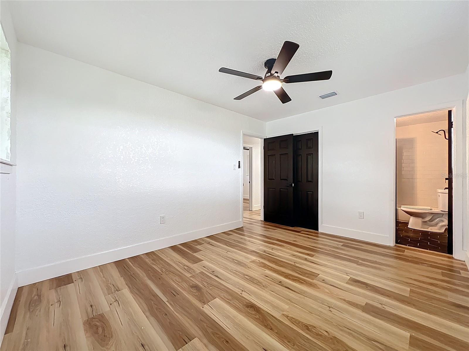 Image 47 of 68 For 609 Brockway Avenue