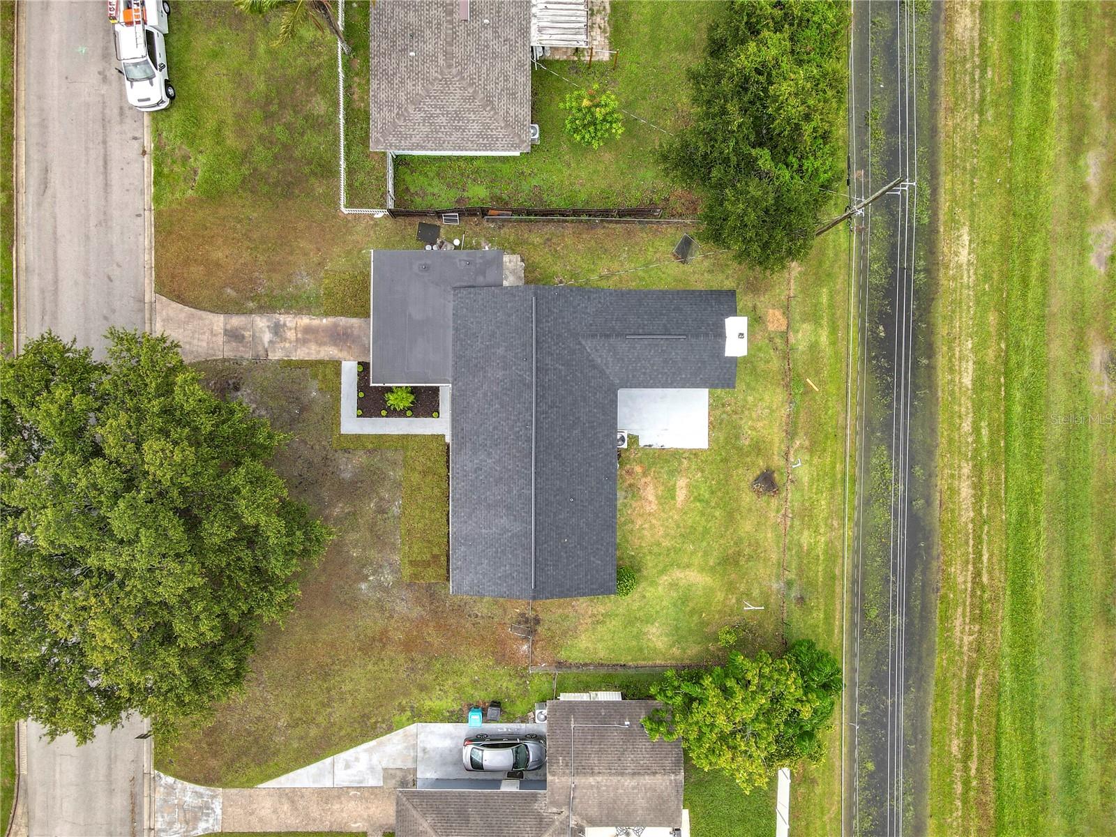 Image 59 of 68 For 609 Brockway Avenue