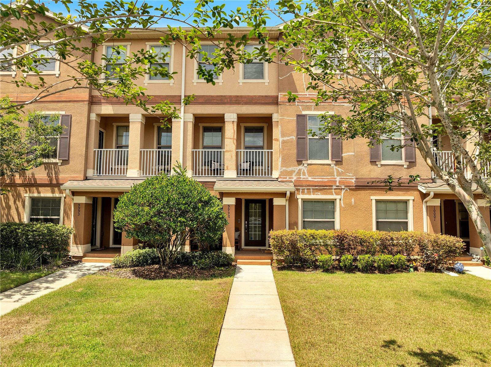 Image 3 of 83 For 9997 Town Lake Drive