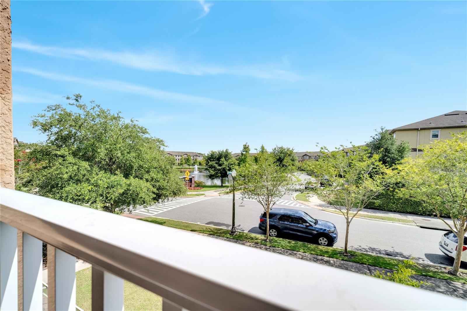 Image 39 of 83 For 9997 Town Lake Drive
