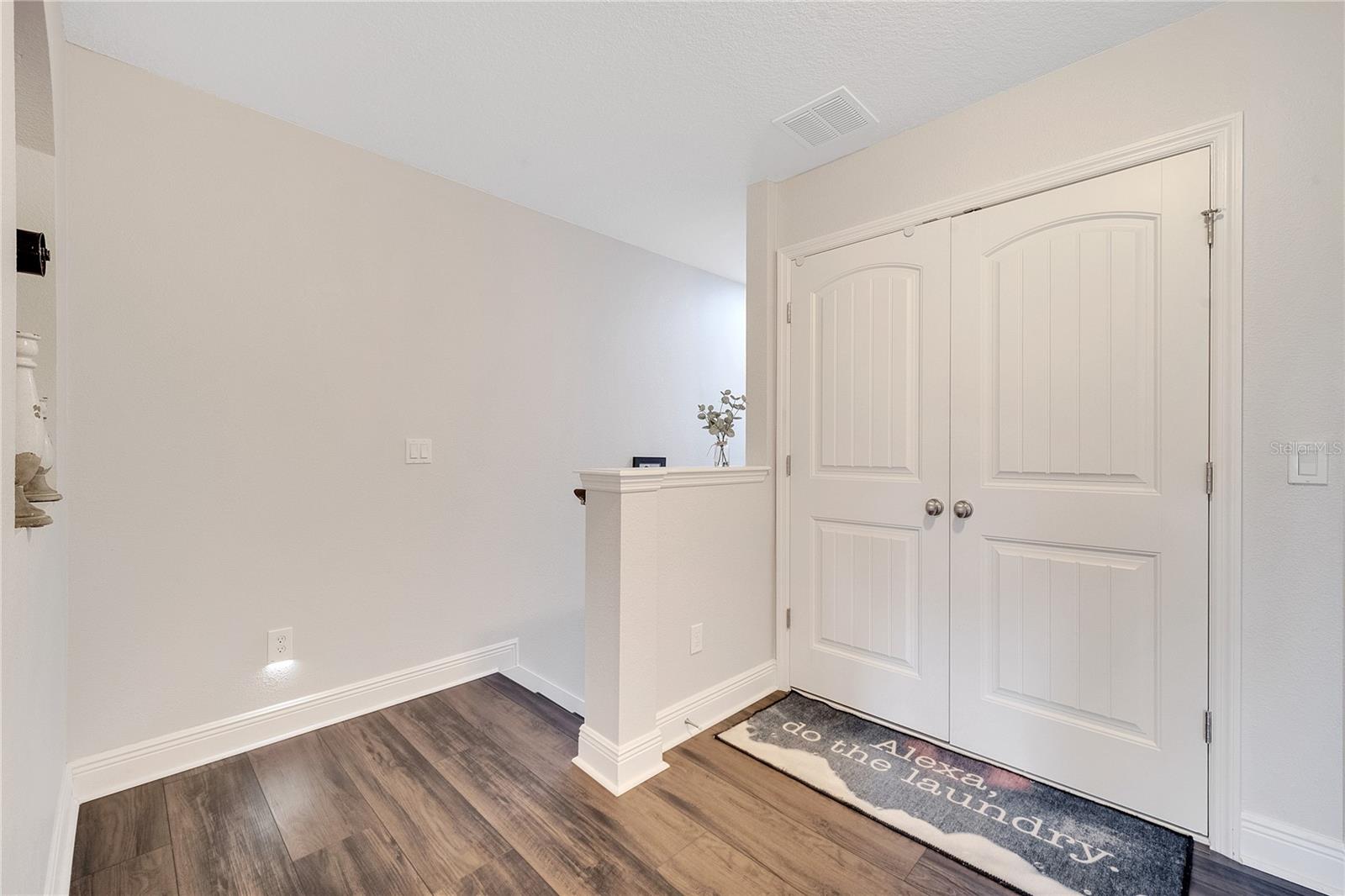 Image 43 of 83 For 9997 Town Lake Drive