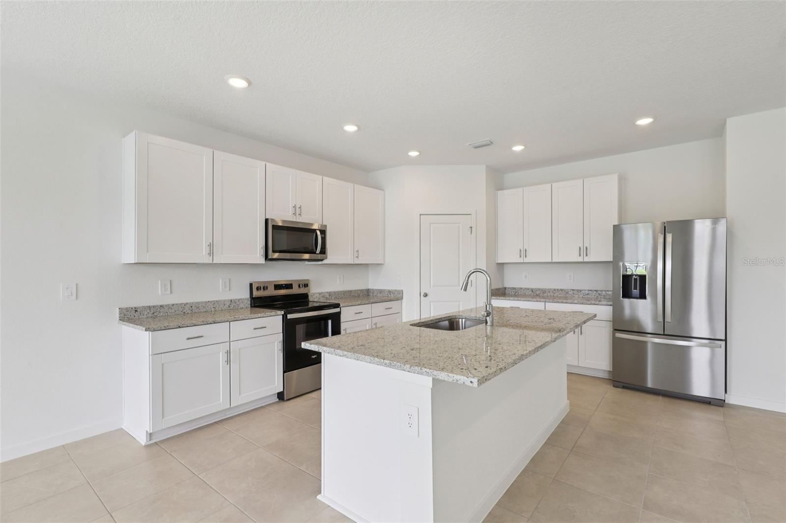 Image 11 of 41 For 6 Wandering Creek Way