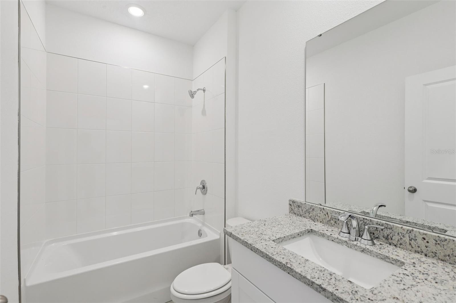 Image 22 of 41 For 6 Wandering Creek Way