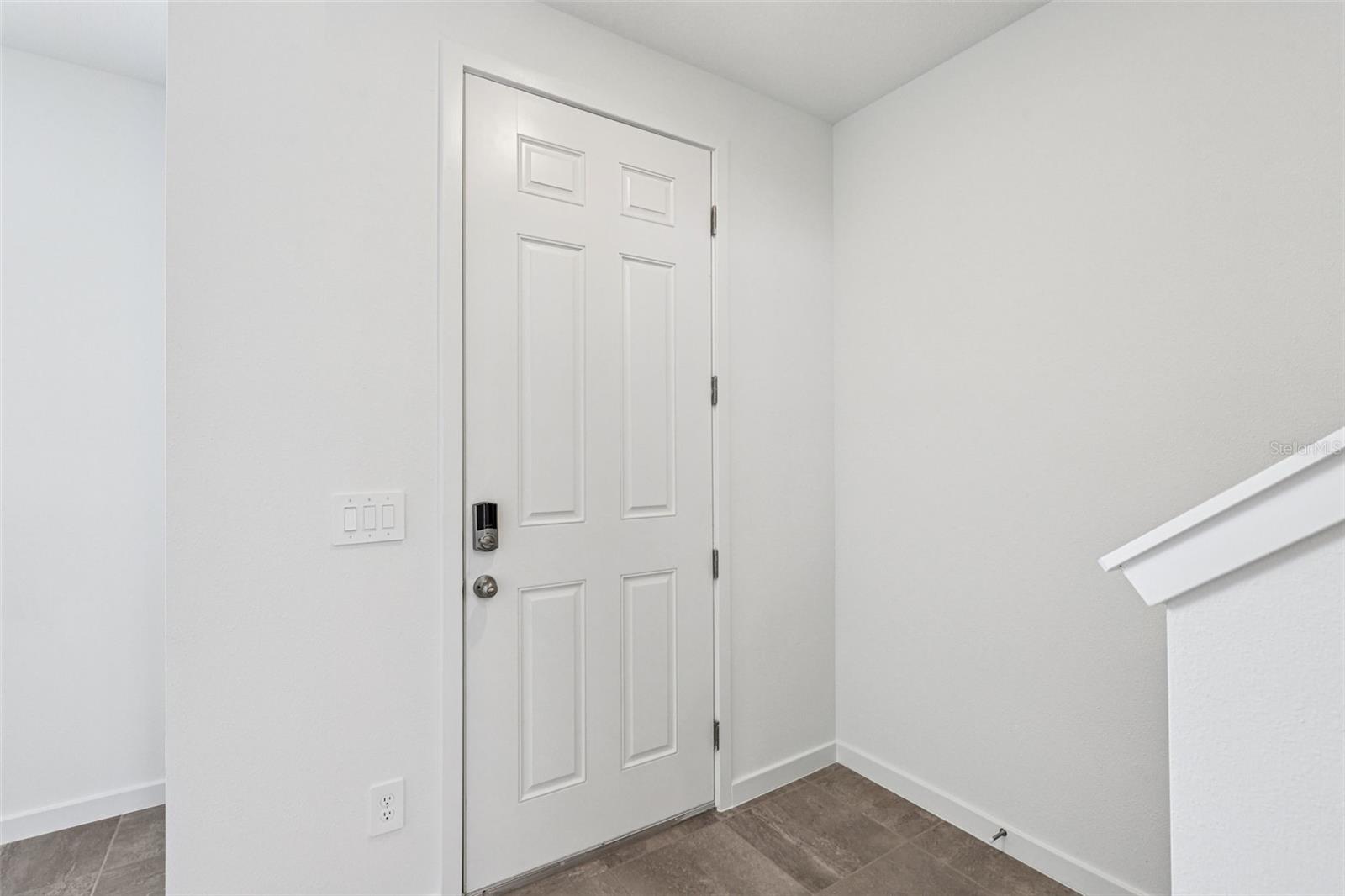 Image 14 of 44 For 8 Wandering Creek Way