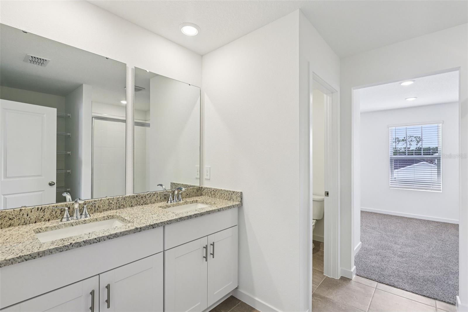 Image 26 of 44 For 8 Wandering Creek Way