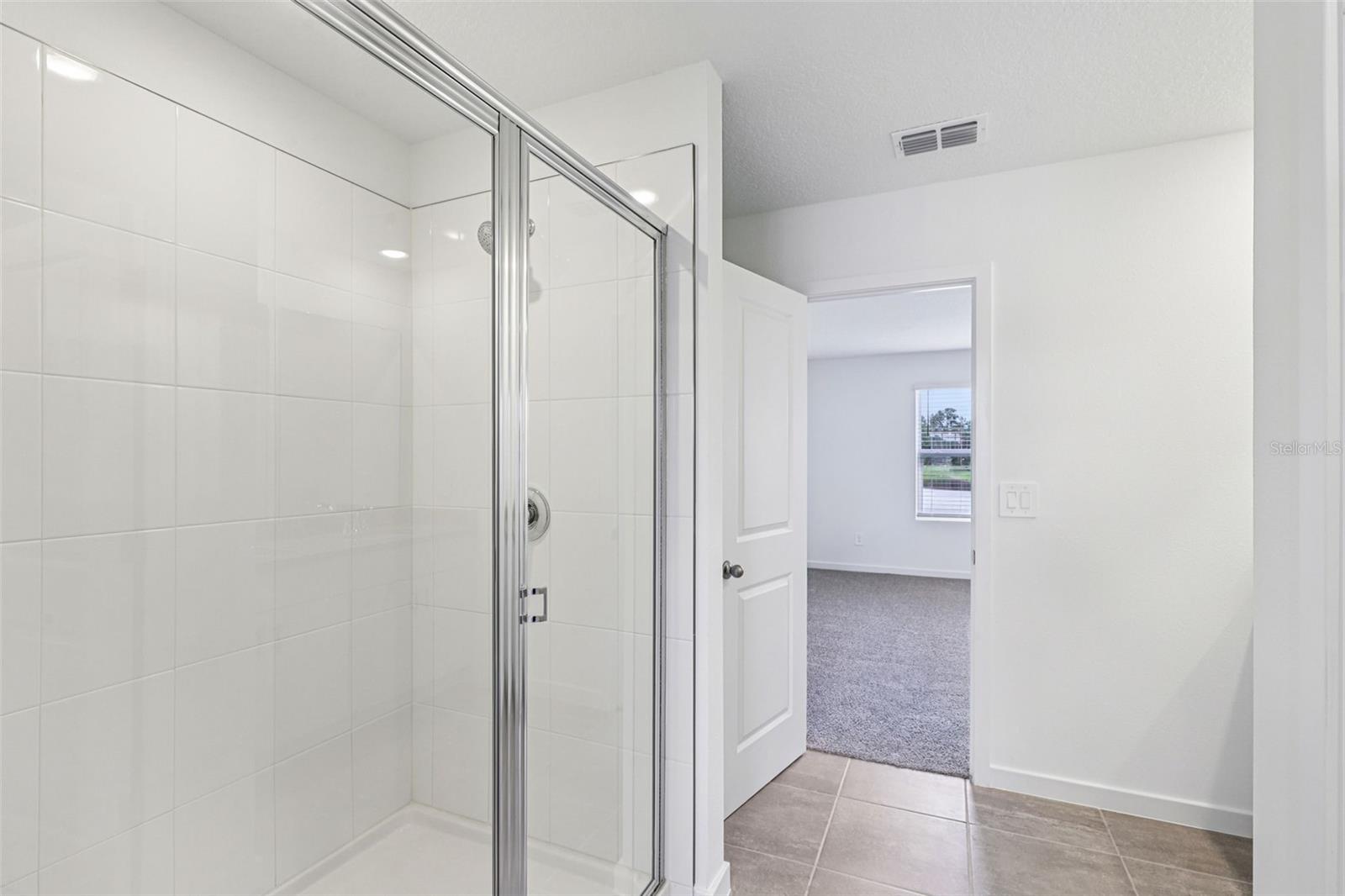 Image 27 of 44 For 8 Wandering Creek Way