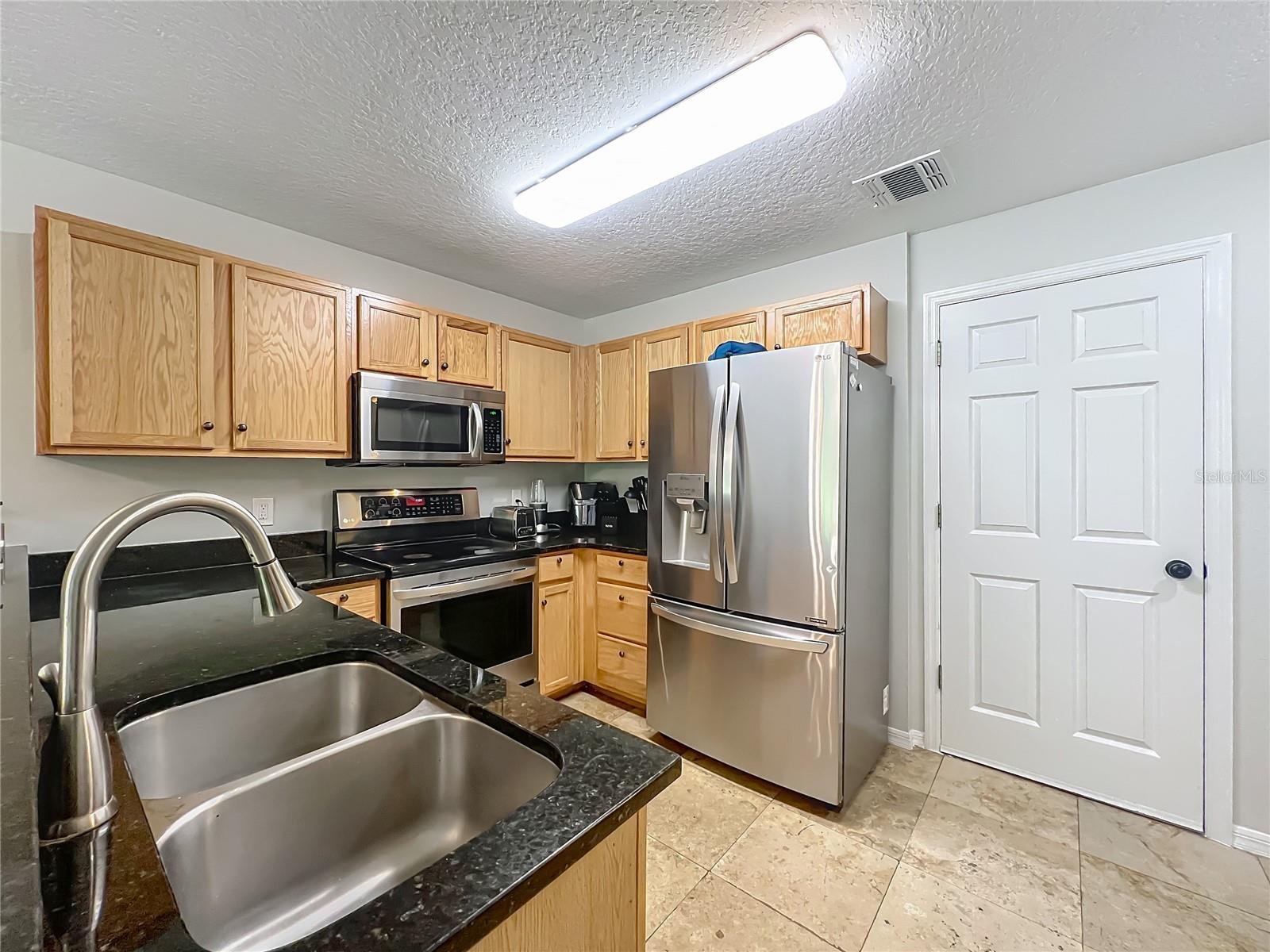 Image 11 of 36 For 3599 Caruso Place