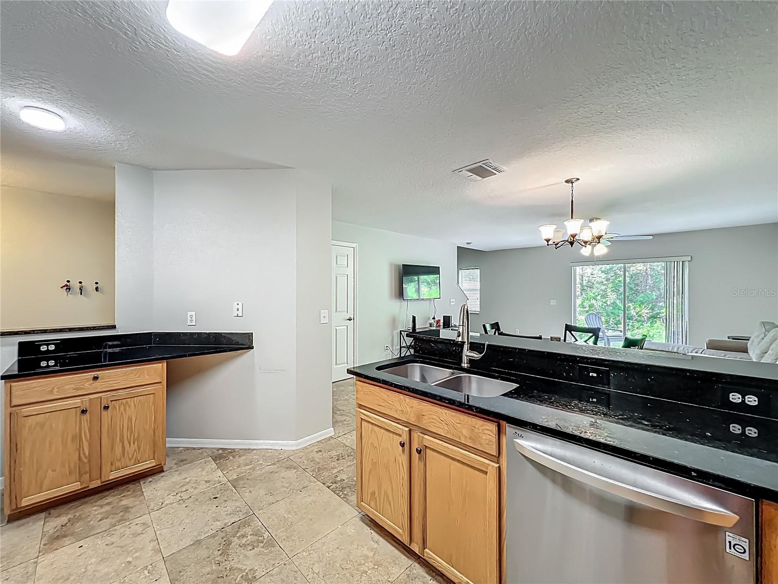 Image 13 of 36 For 3599 Caruso Place