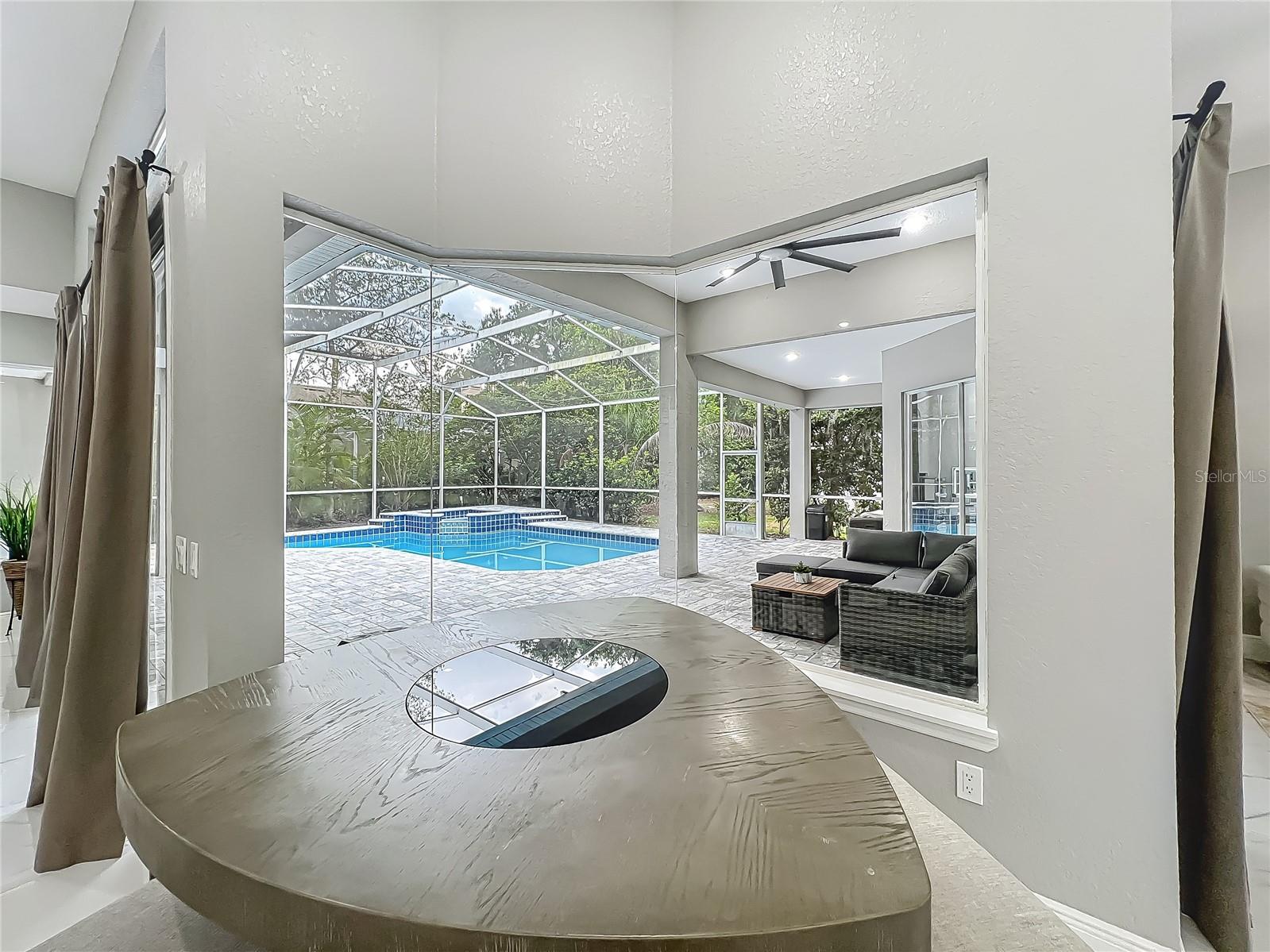 Image 13 of 71 For 704 Forest View Court