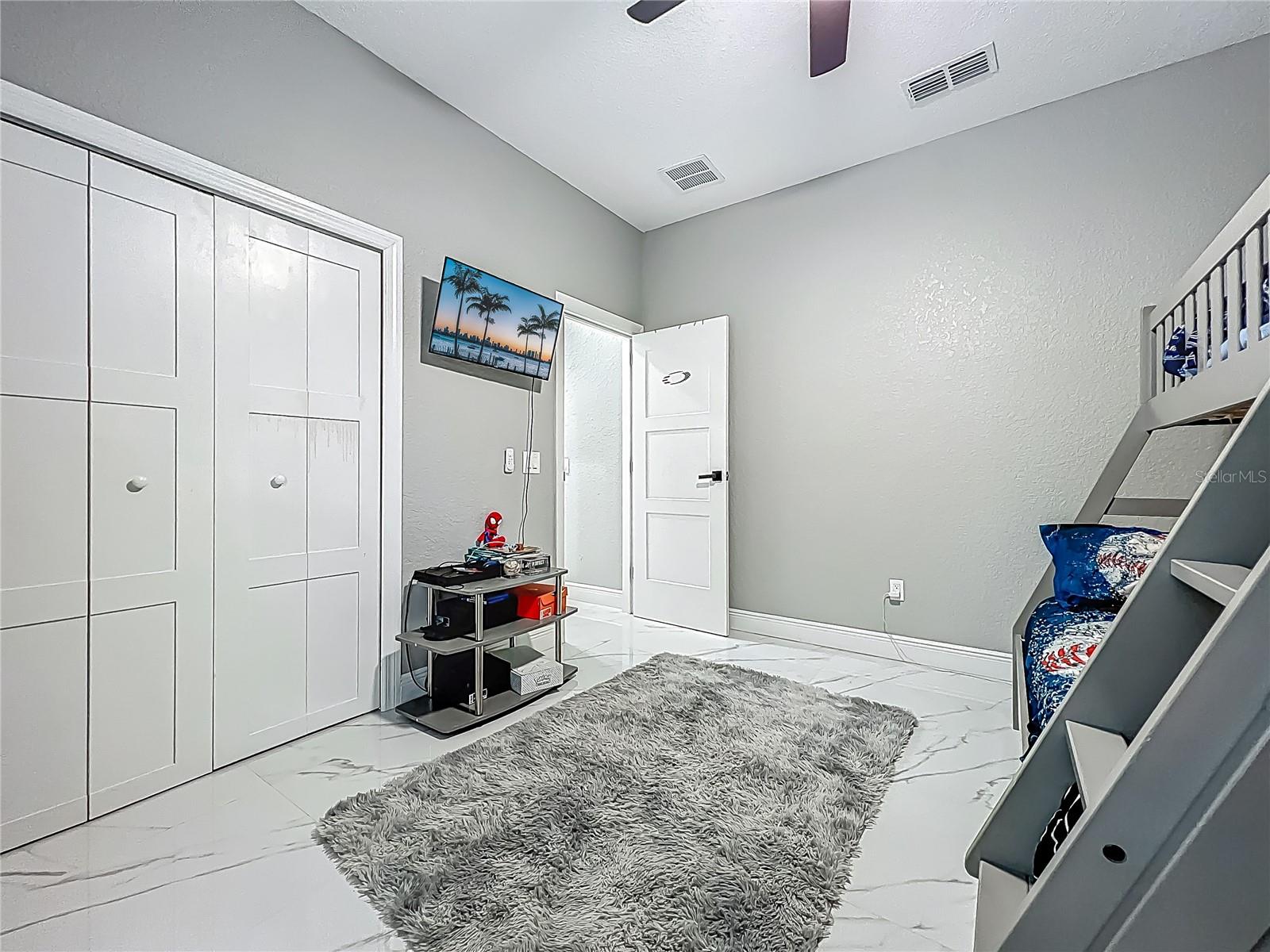 Image 48 of 71 For 704 Forest View Court