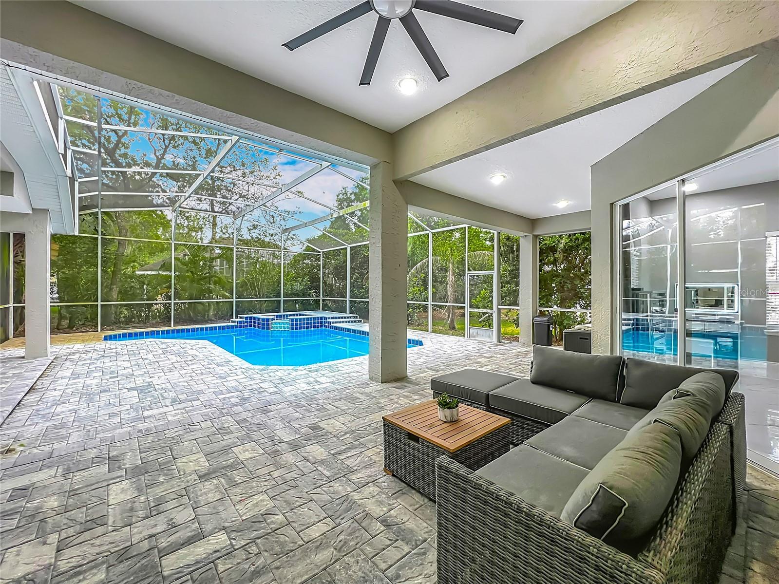 Image 59 of 71 For 704 Forest View Court