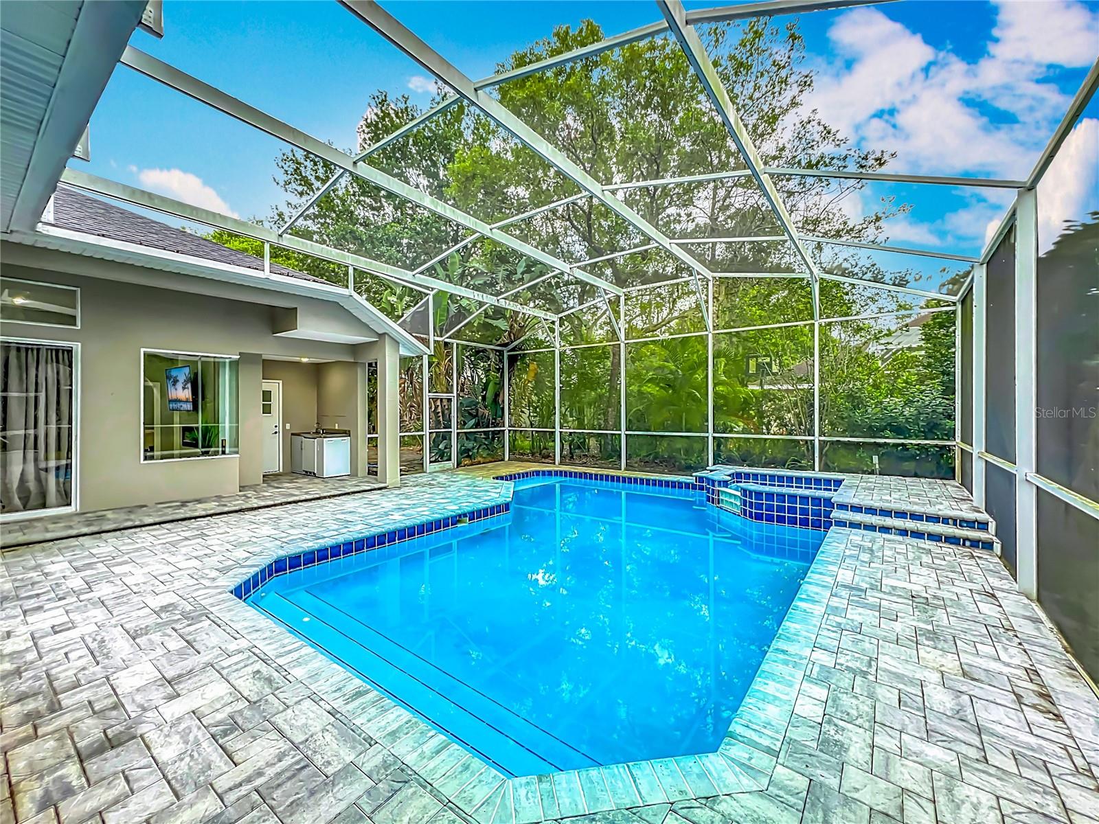 Image 64 of 71 For 704 Forest View Court