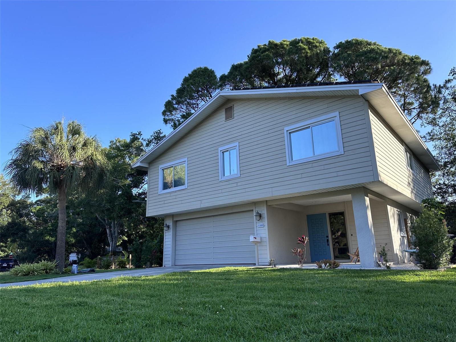 Image 3 of 26 For 1300 Pleasant Way S