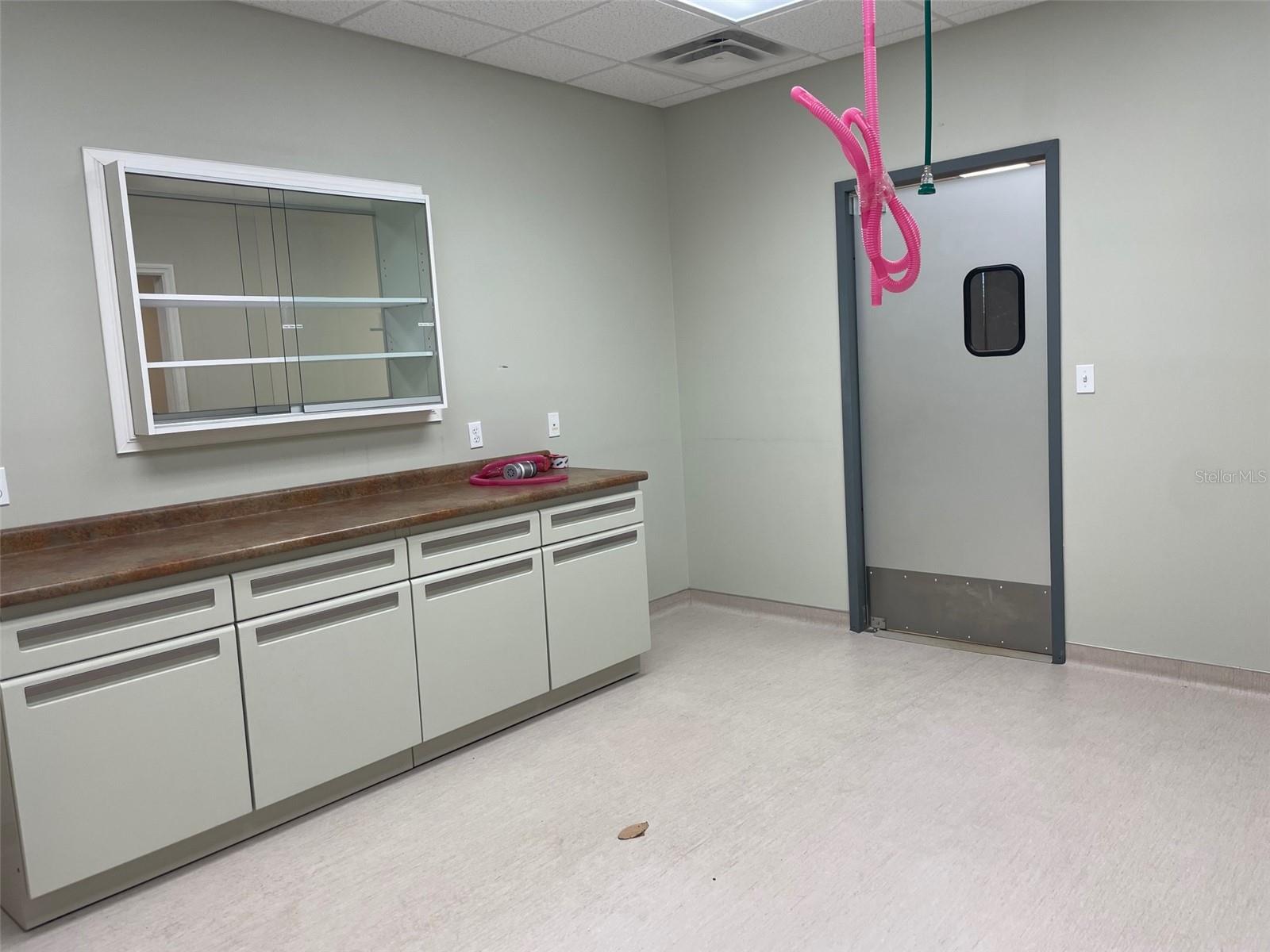 Image 14 of 27 For 11309 Lake Underhill Road 104 & 105