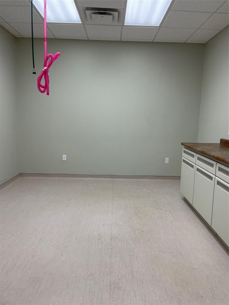 Image 15 of 27 For 11309 Lake Underhill Road 104 & 105