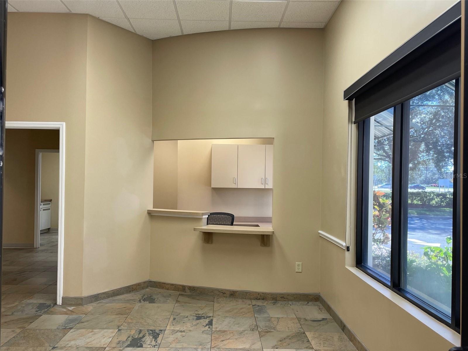 Image 4 of 27 For 11309 Lake Underhill Road 104 & 105