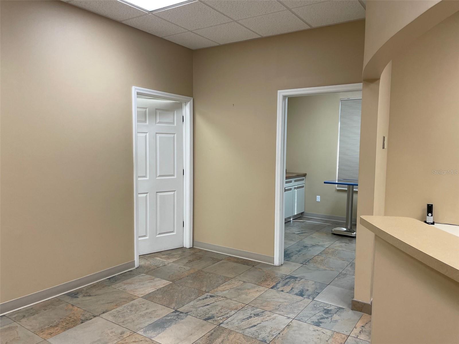 Image 7 of 27 For 11309 Lake Underhill Road 104 & 105