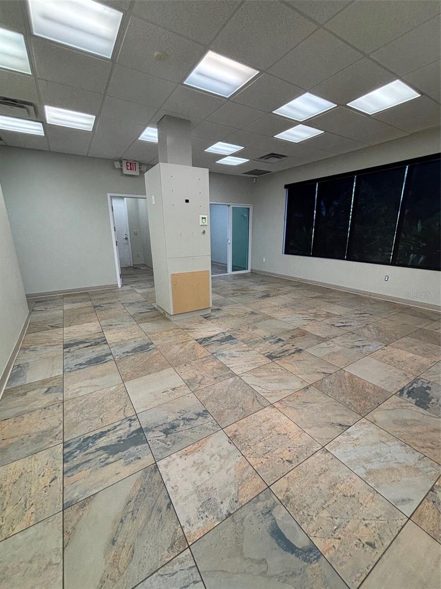 Image 9 of 27 For 11309 Lake Underhill Road 104 & 105