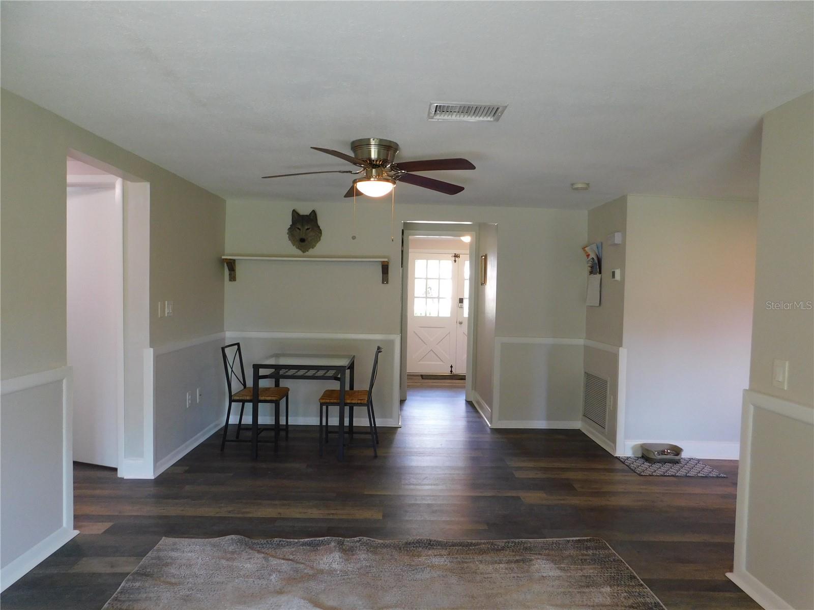 Image 12 of 65 For 8020 Hunters Whip Row