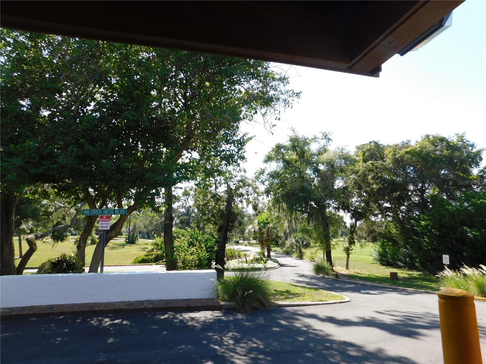 Image 42 of 65 For 8020 Hunters Whip Row