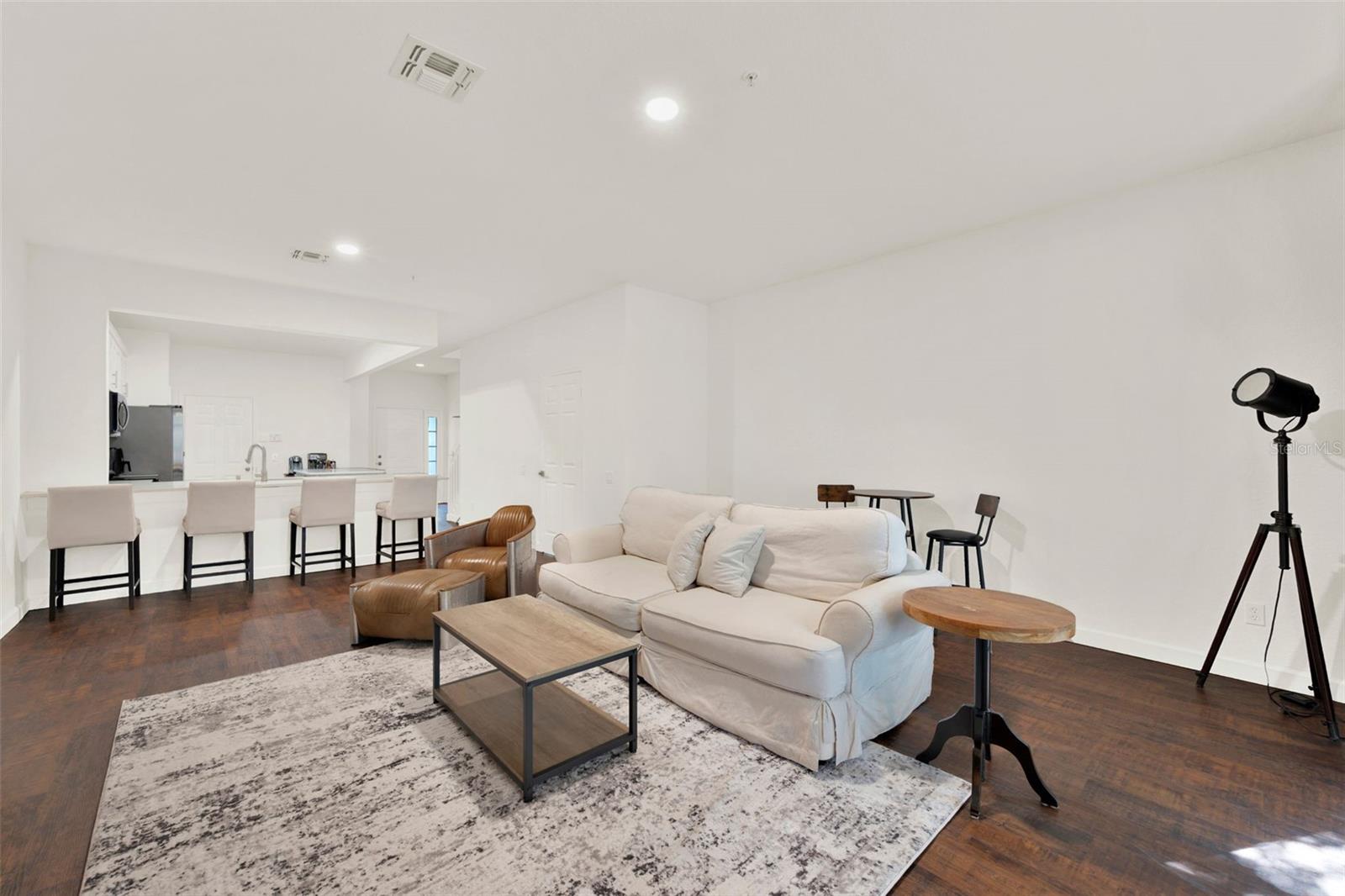 Image 10 of 45 For 6931 Sperone Street
