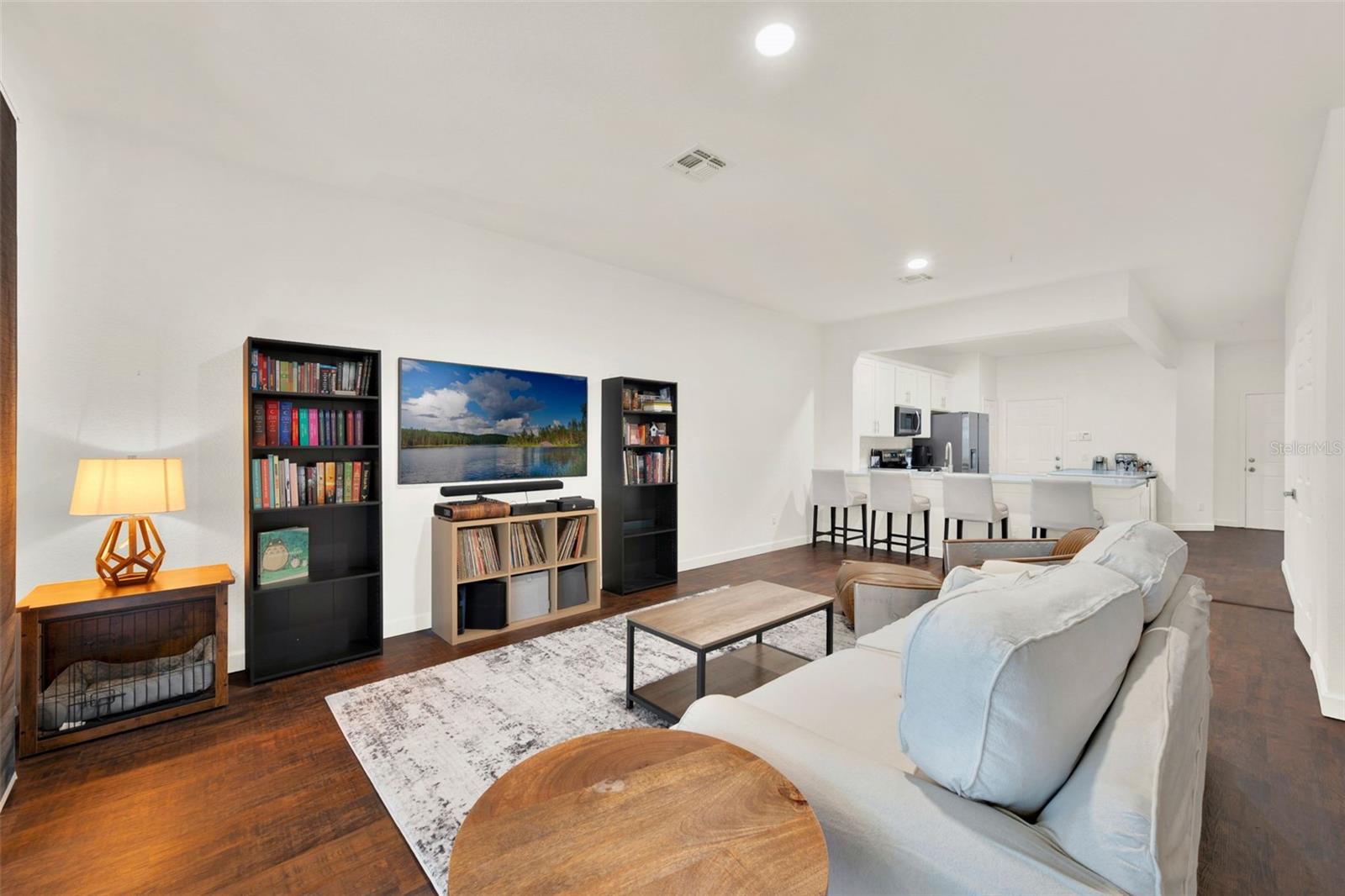 Image 13 of 45 For 6931 Sperone Street