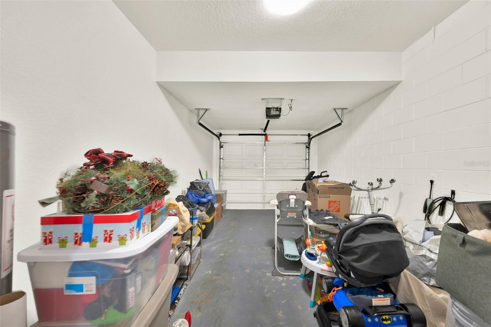 Image 32 of 45 For 6931 Sperone Street