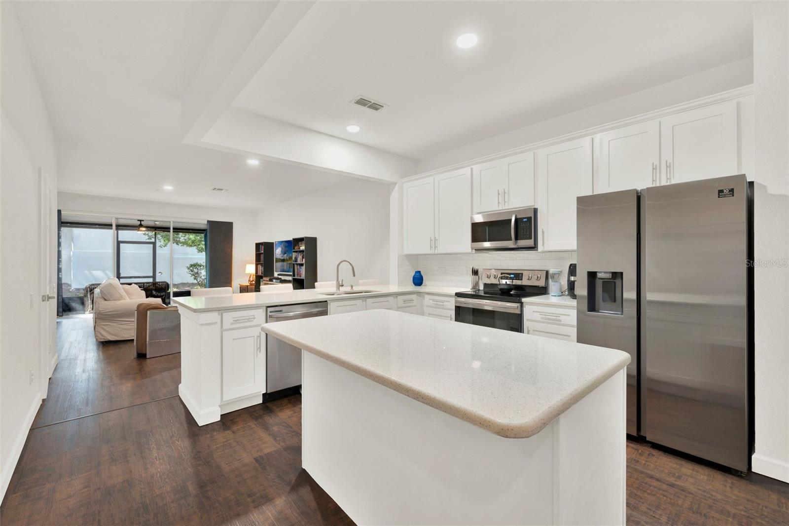 Image 4 of 45 For 6931 Sperone Street