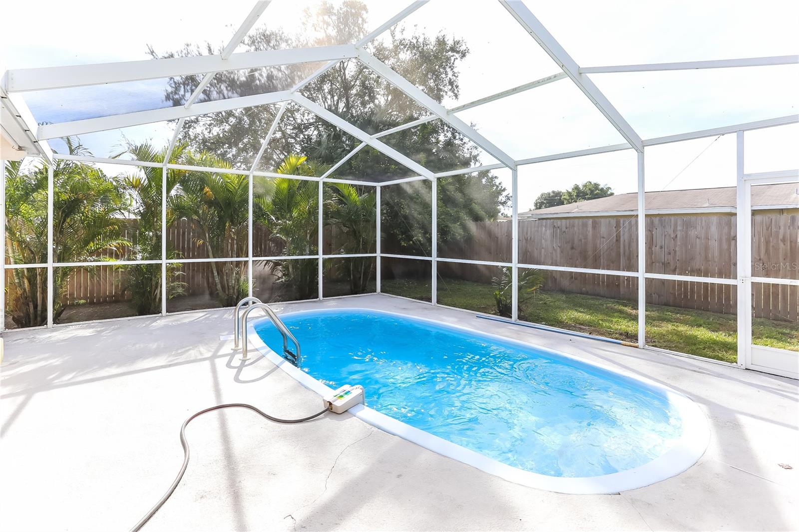 Image 14 of 16 For 420 Flamingo Drive