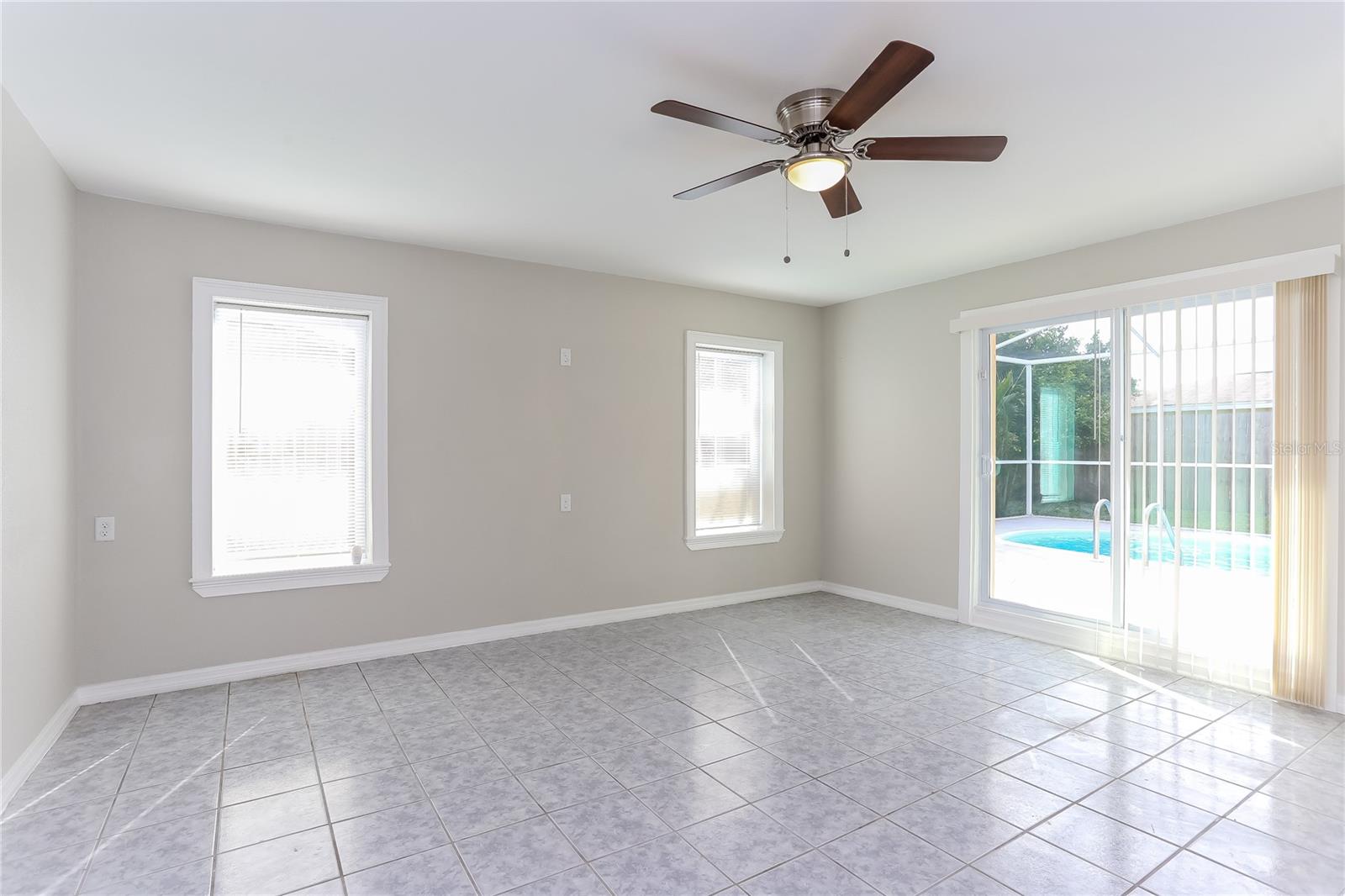 Image 15 of 16 For 420 Flamingo Drive