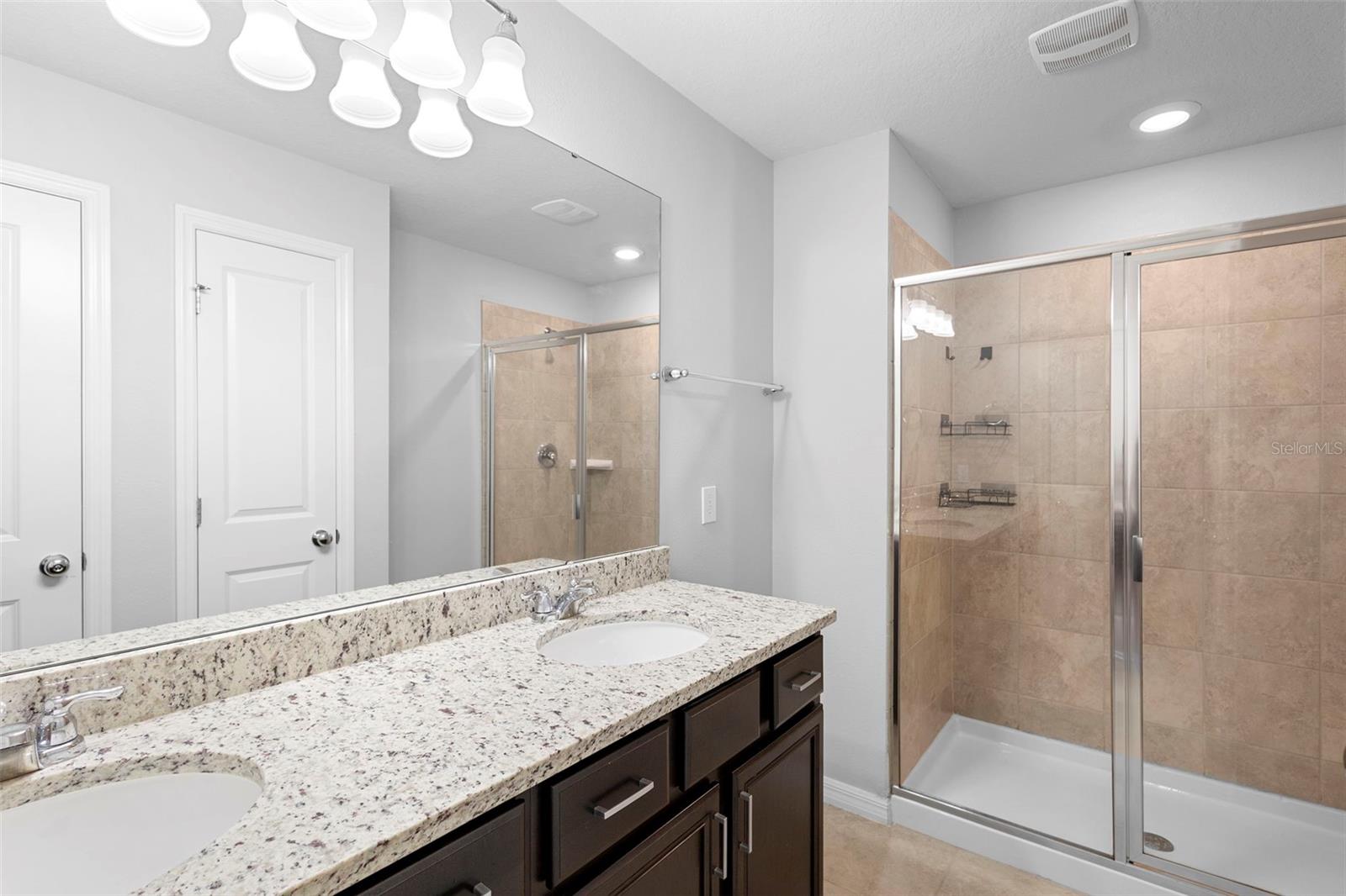 Image 17 of 27 For 5030 Caspian Street