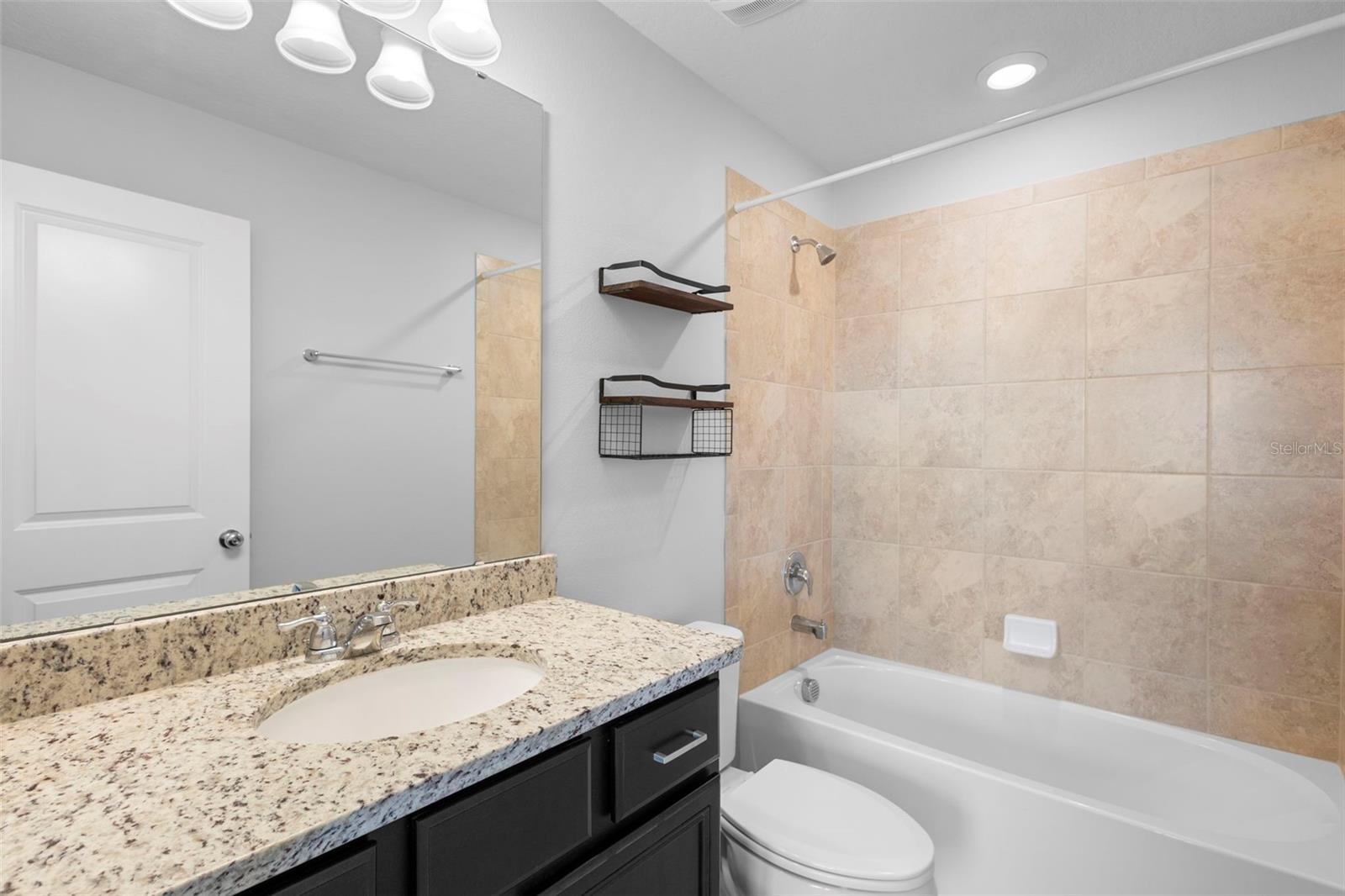Image 18 of 27 For 5030 Caspian Street