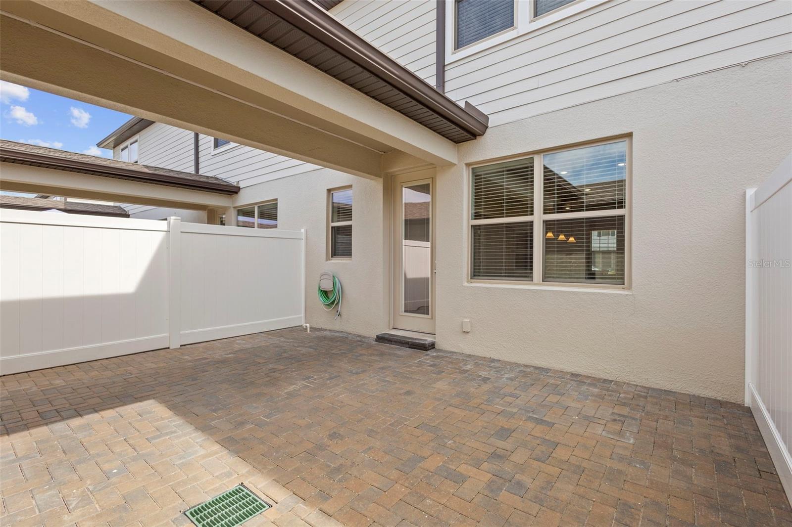 Image 23 of 27 For 5030 Caspian Street