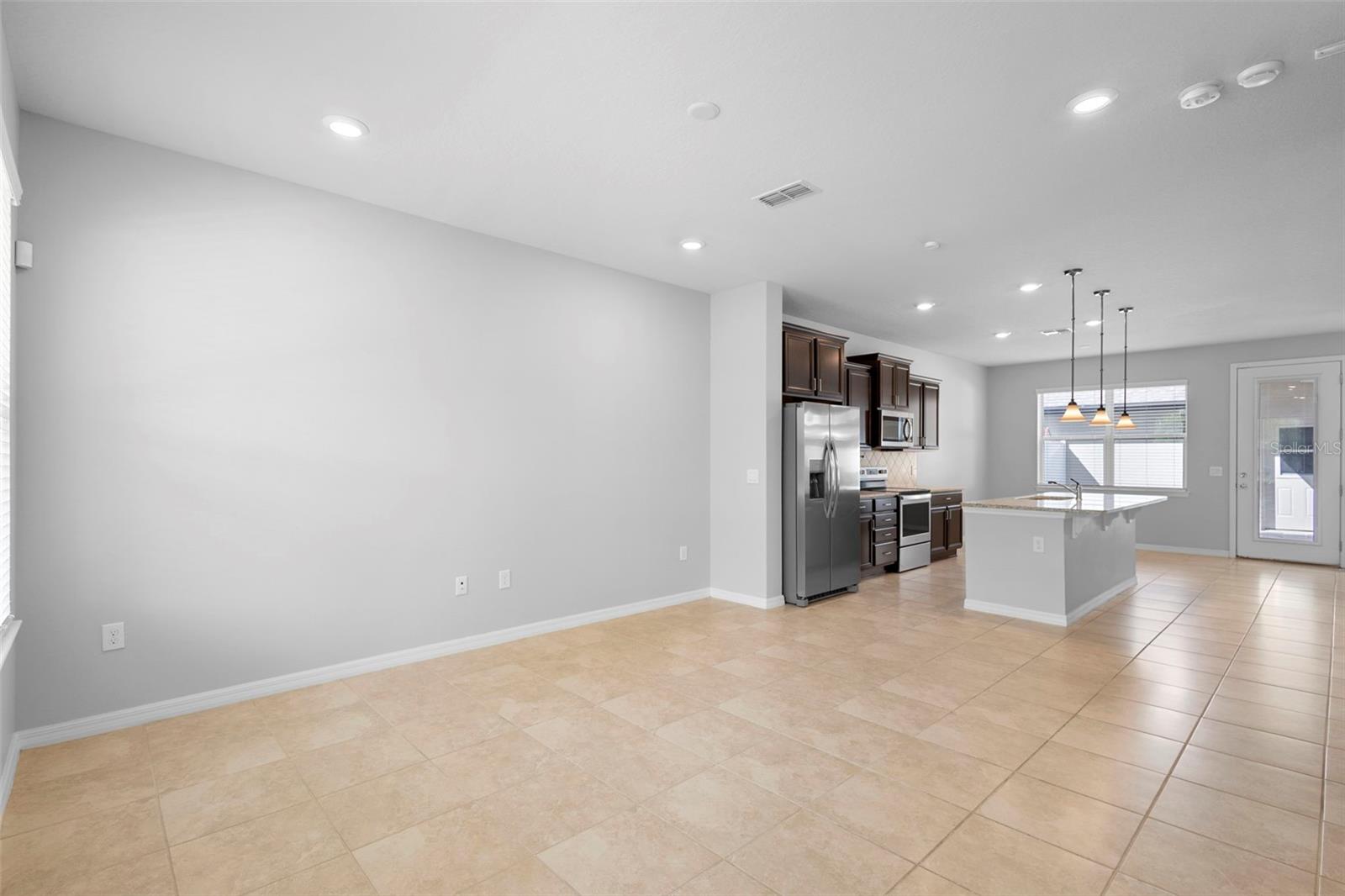 Image 7 of 27 For 5030 Caspian Street