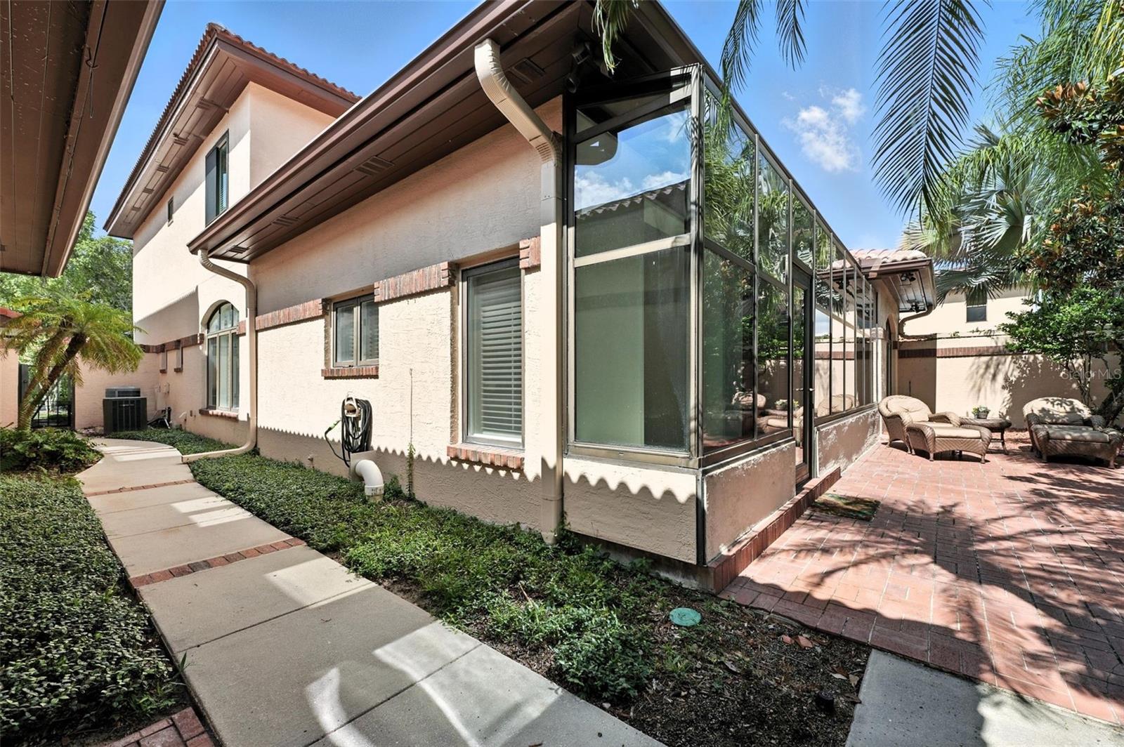 Image 40 of 52 For 1769 Turnberry Terrace