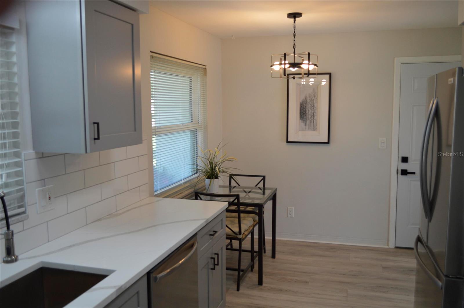 Image 3 of 7 For 9093 108th Street