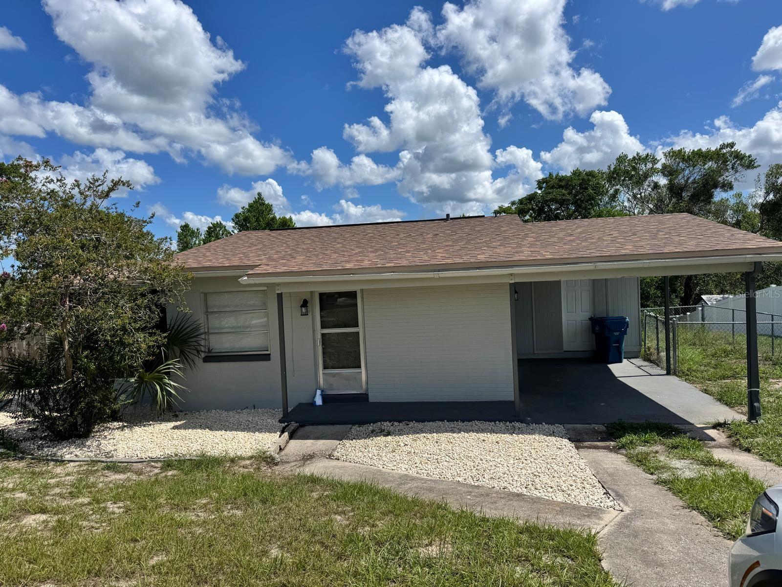 Listing photo id 0 for 7103 Fireside Street
