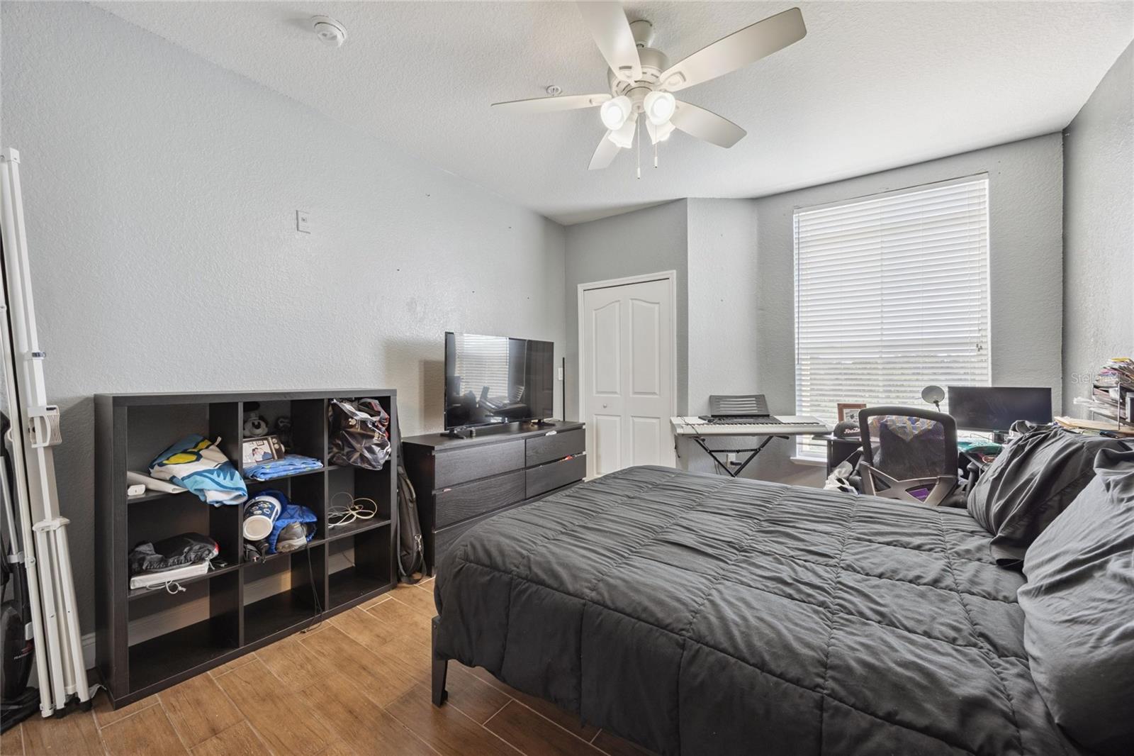 Image 16 of 41 For 8816 Dunes Court 303