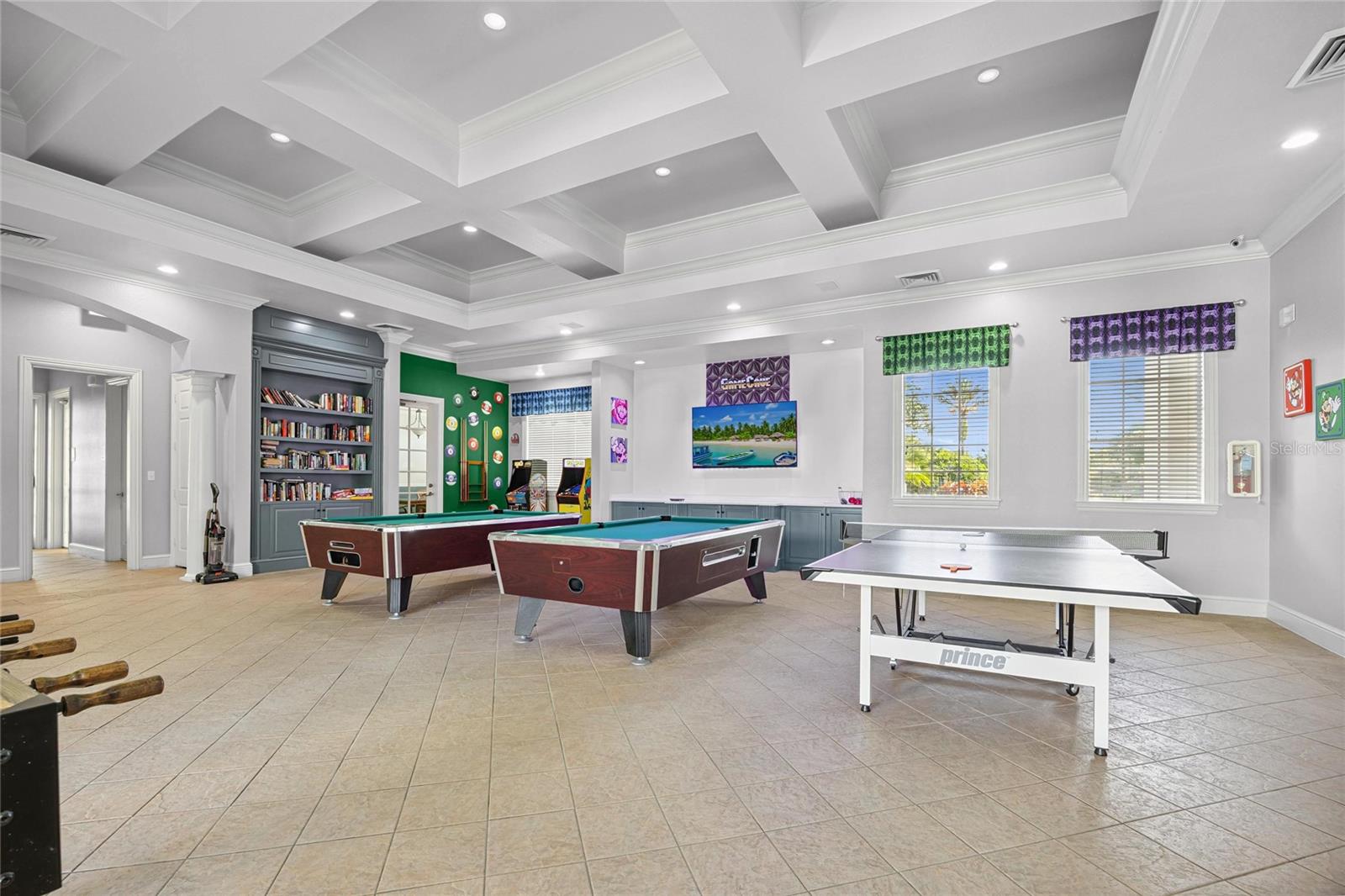 Image 36 of 41 For 8816 Dunes Court 303