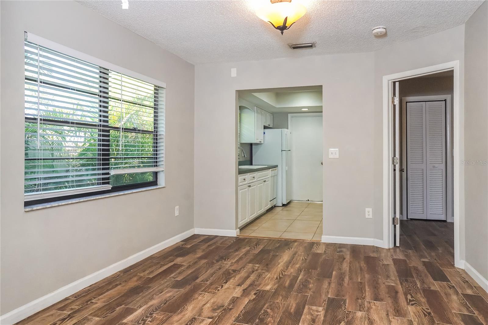 Image 4 of 16 For 1805 Wharf Road