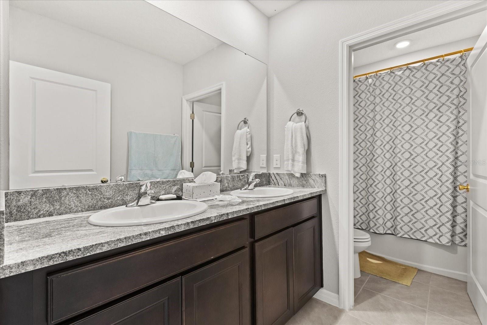 Image 8 of 17 For 5846 80th Lane