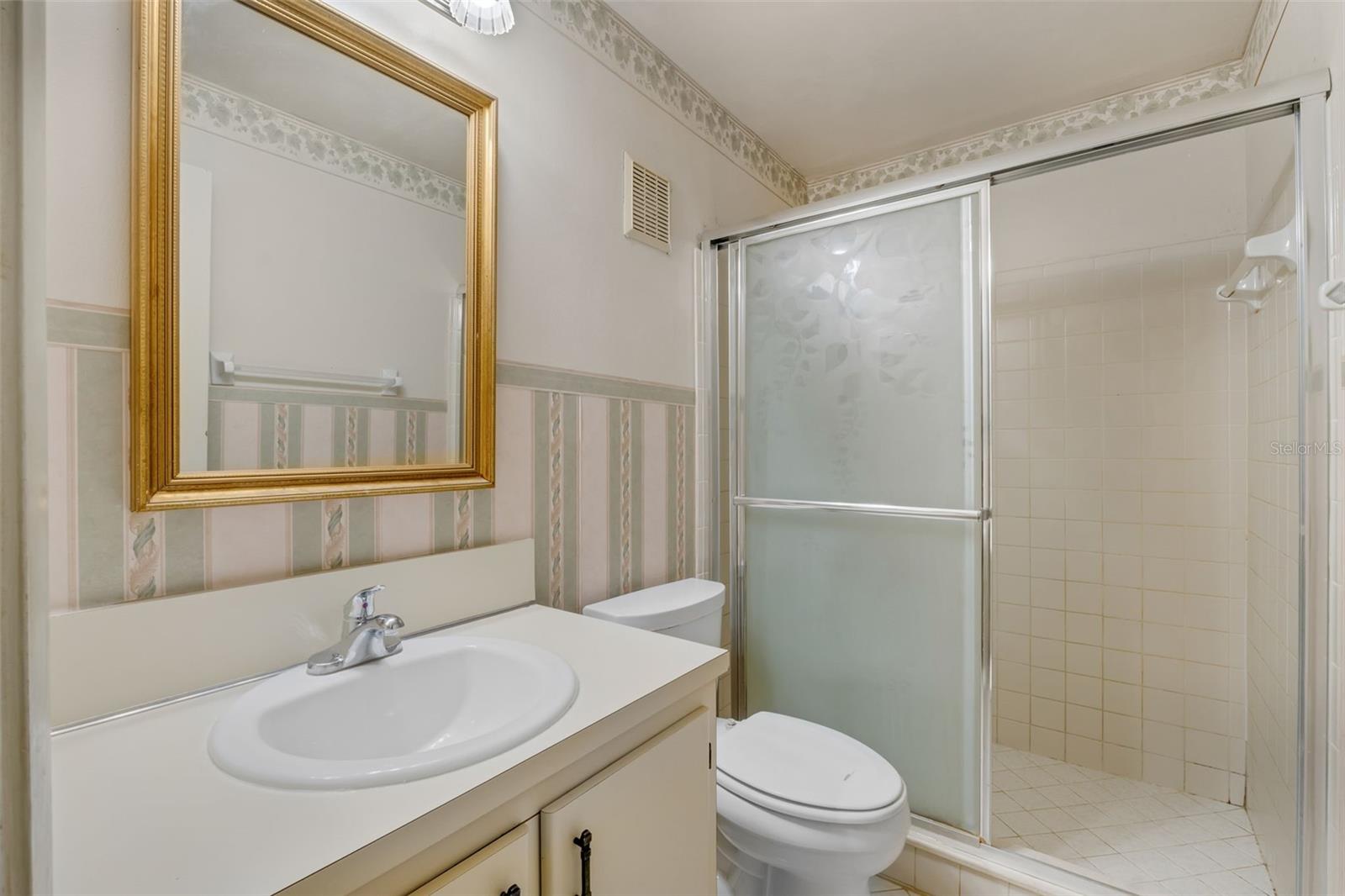 Image 12 of 25 For 1032 Calanda Avenue 1032