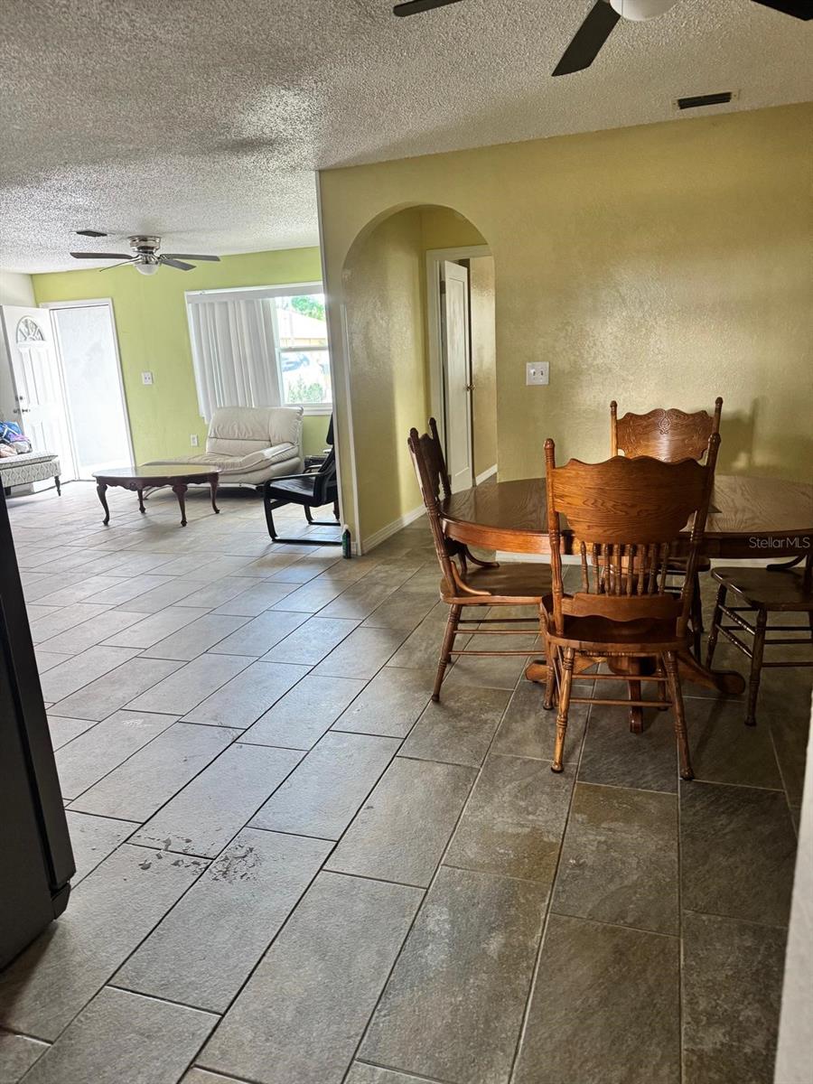Image 10 of 18 For 11063 Auburndale Street
