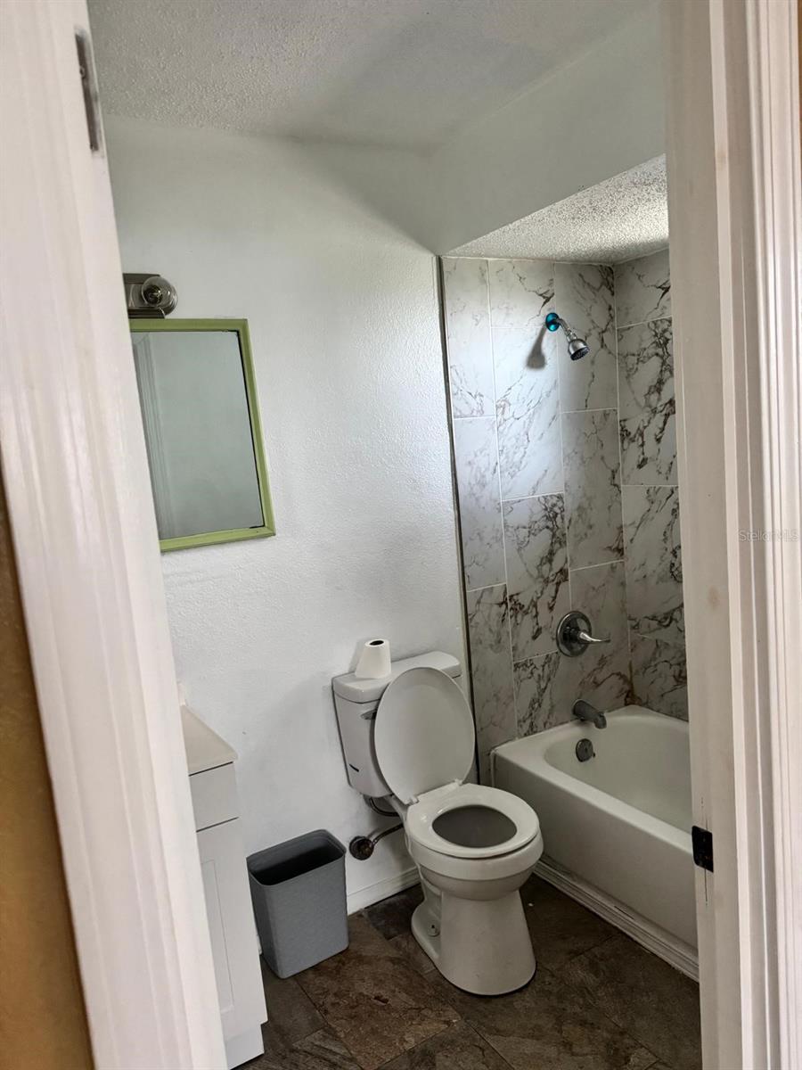 Image 13 of 18 For 11063 Auburndale Street